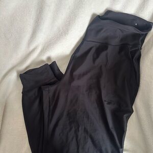 Old Navy Women’s Black High-Rise Joggers